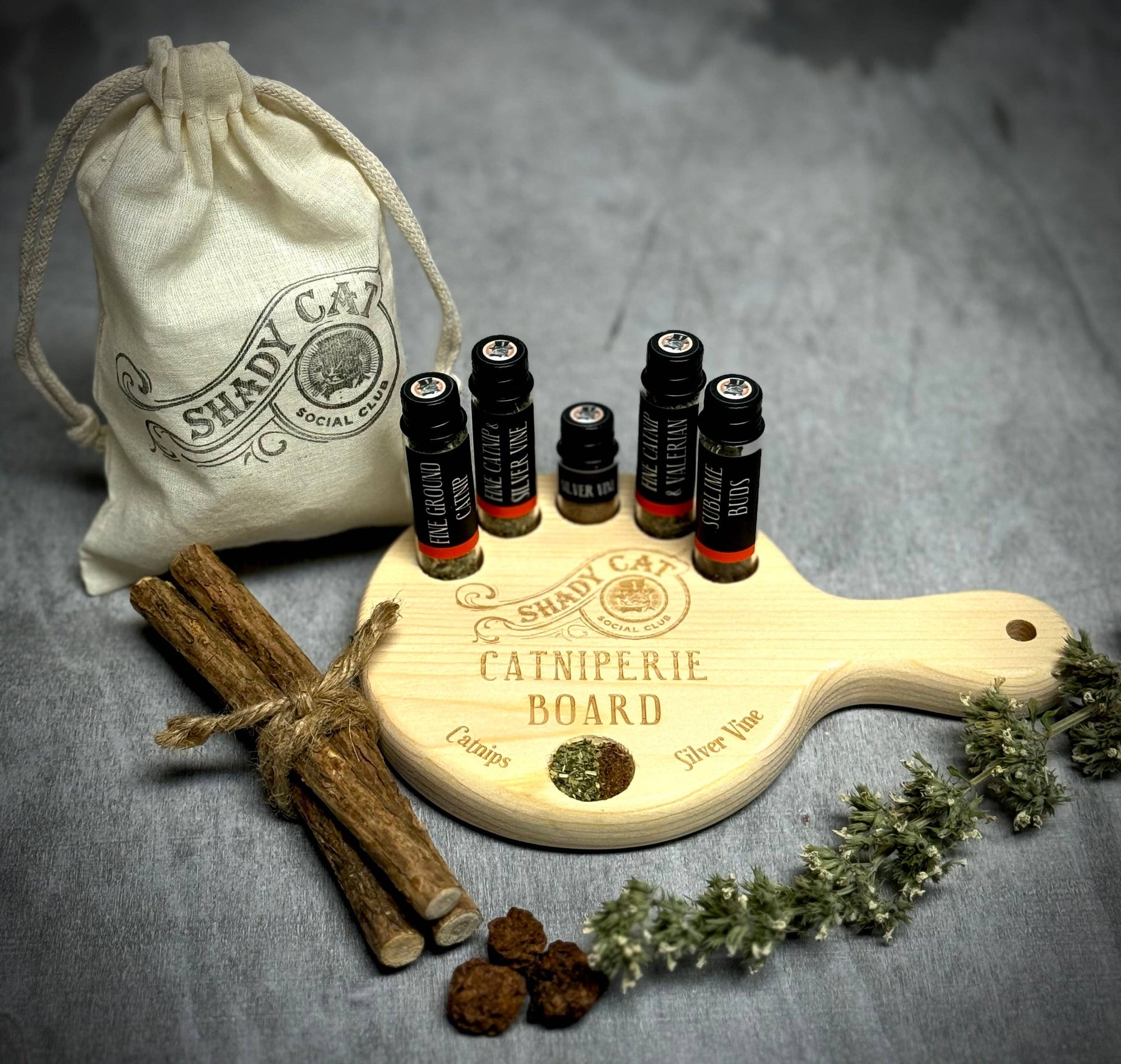 Catniperie Board | Catnip Sampler Set