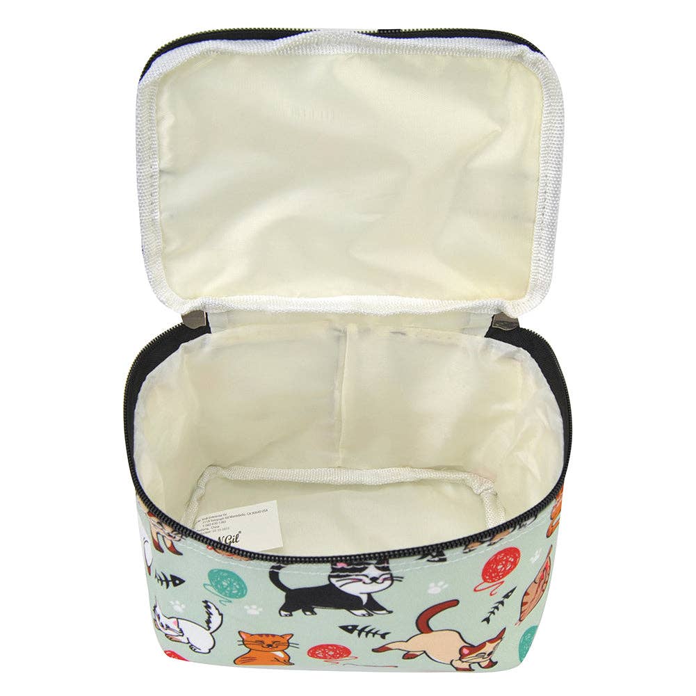 Knitty Kittens Cosmetic Case