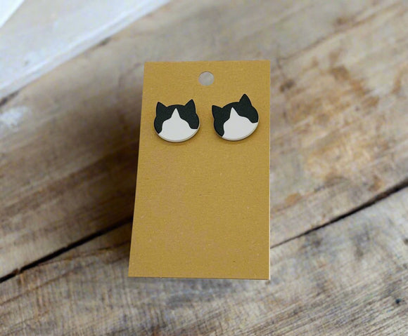 Black & White Cat Button Earring