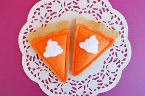 Catnip Pie Slice Cat Toy